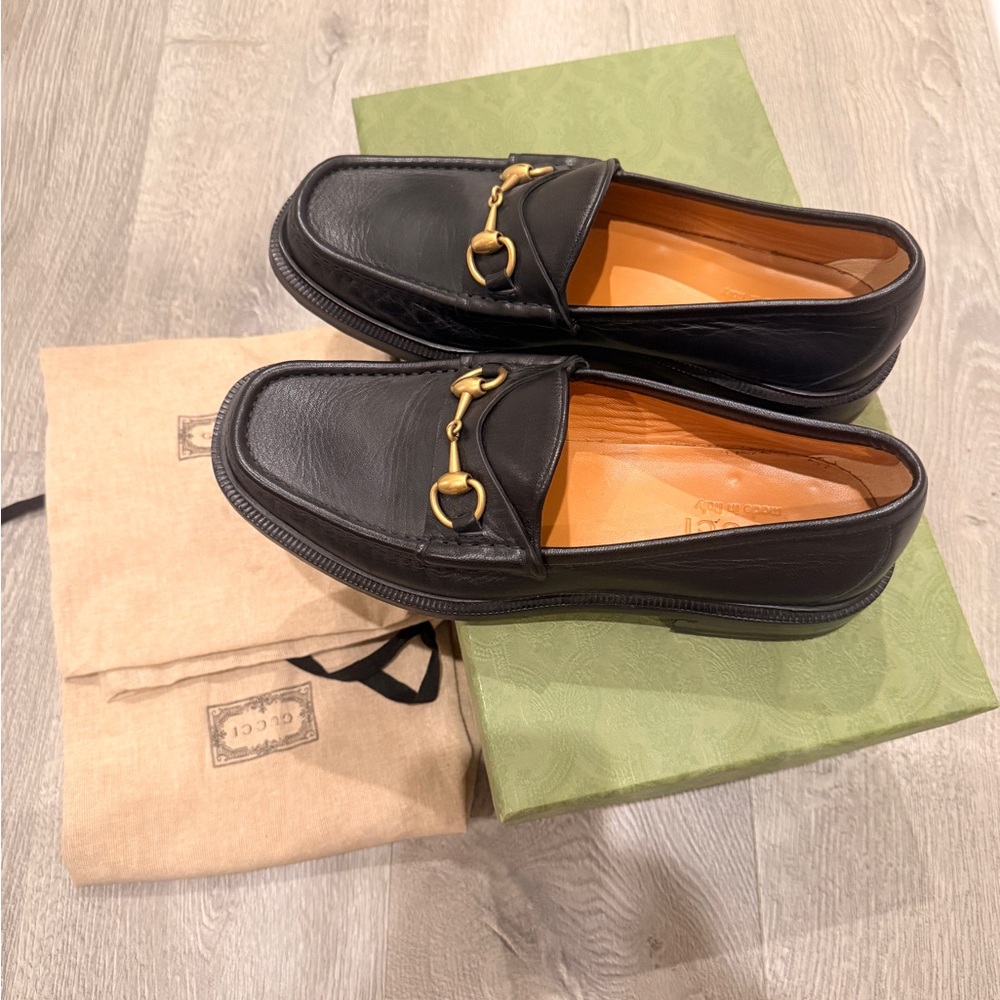 Gucci Black Leather Horsebit Loafers